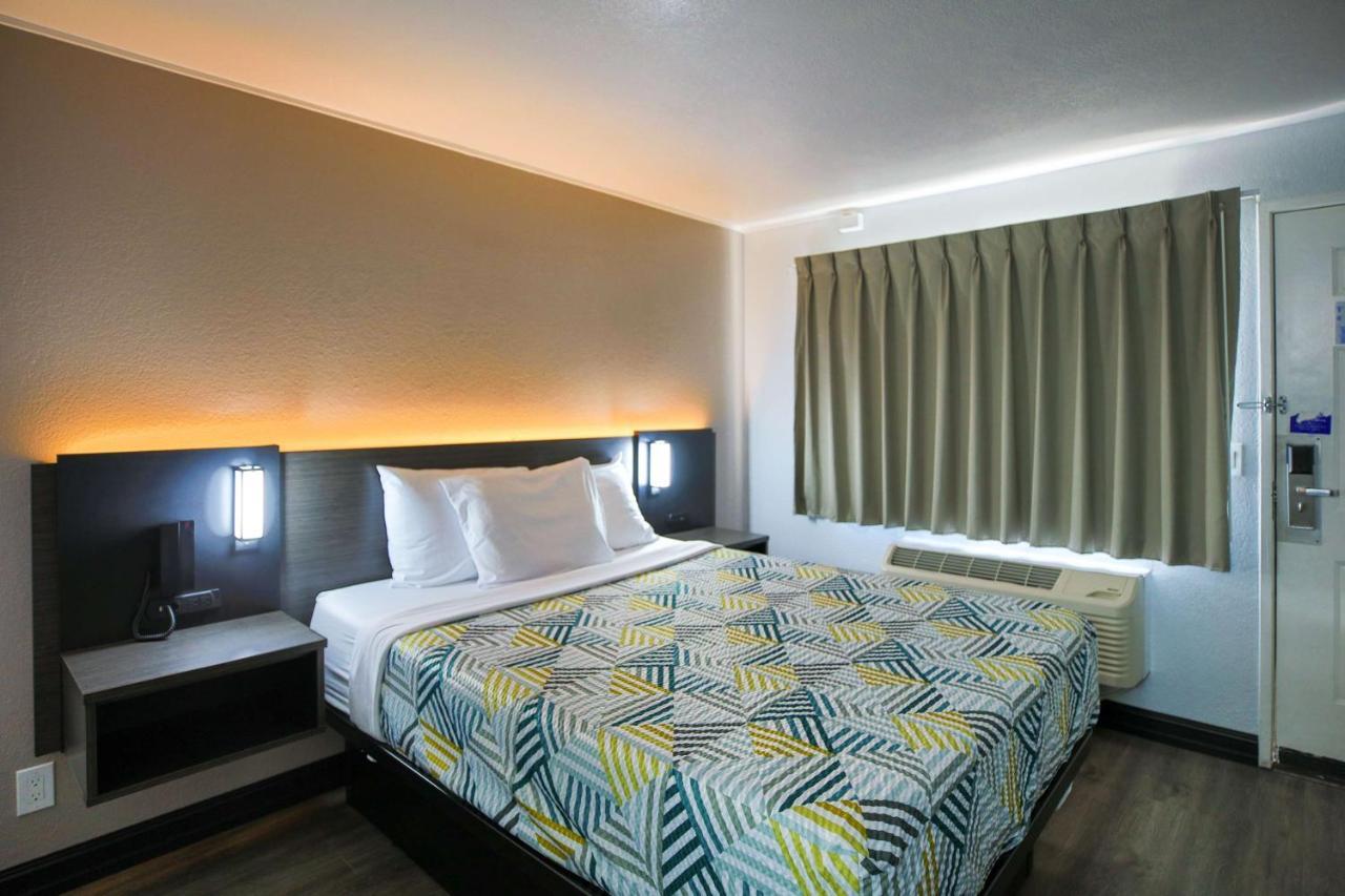 Motel 6-Sacramento, Ca - Old Sacramento North Bagian luar foto
